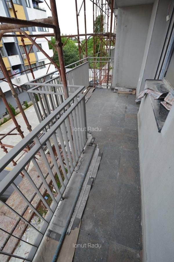 Apartament cu 3 camere decomandat în Fundeni - 6
