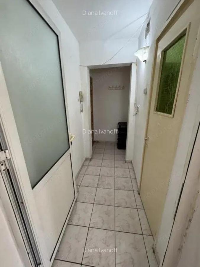 Apartament 2 camere, cf 3, etaj 3/4, zona Vest - 5