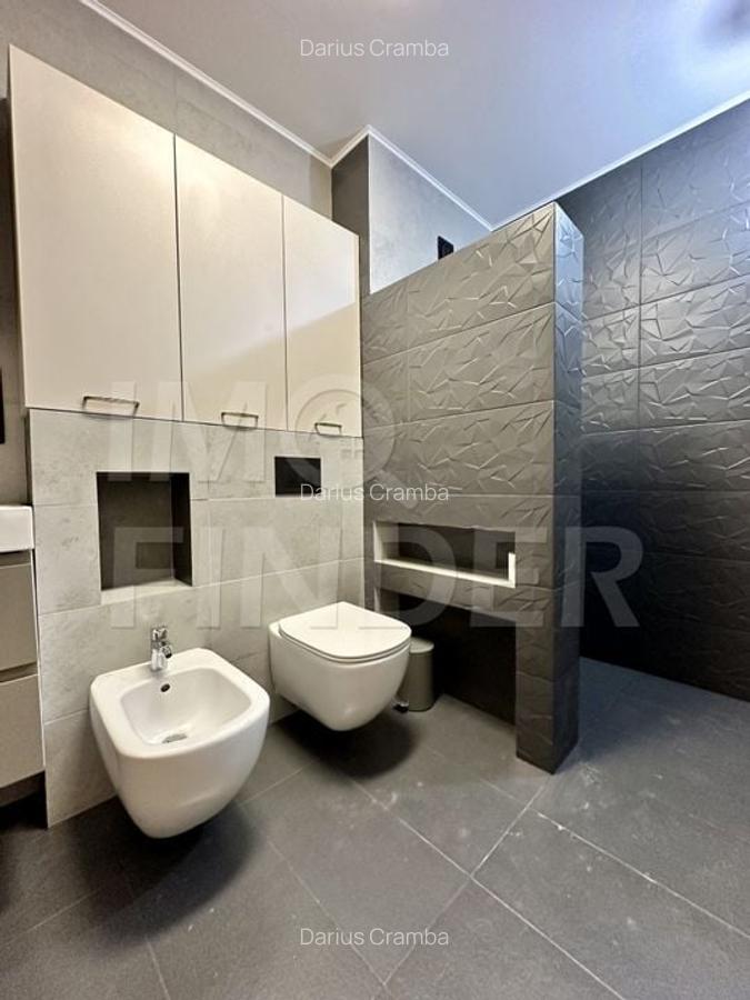 Prima închiriere - 3 camere cu 2 locuri de parcare subterană |Apartament de lux - 22