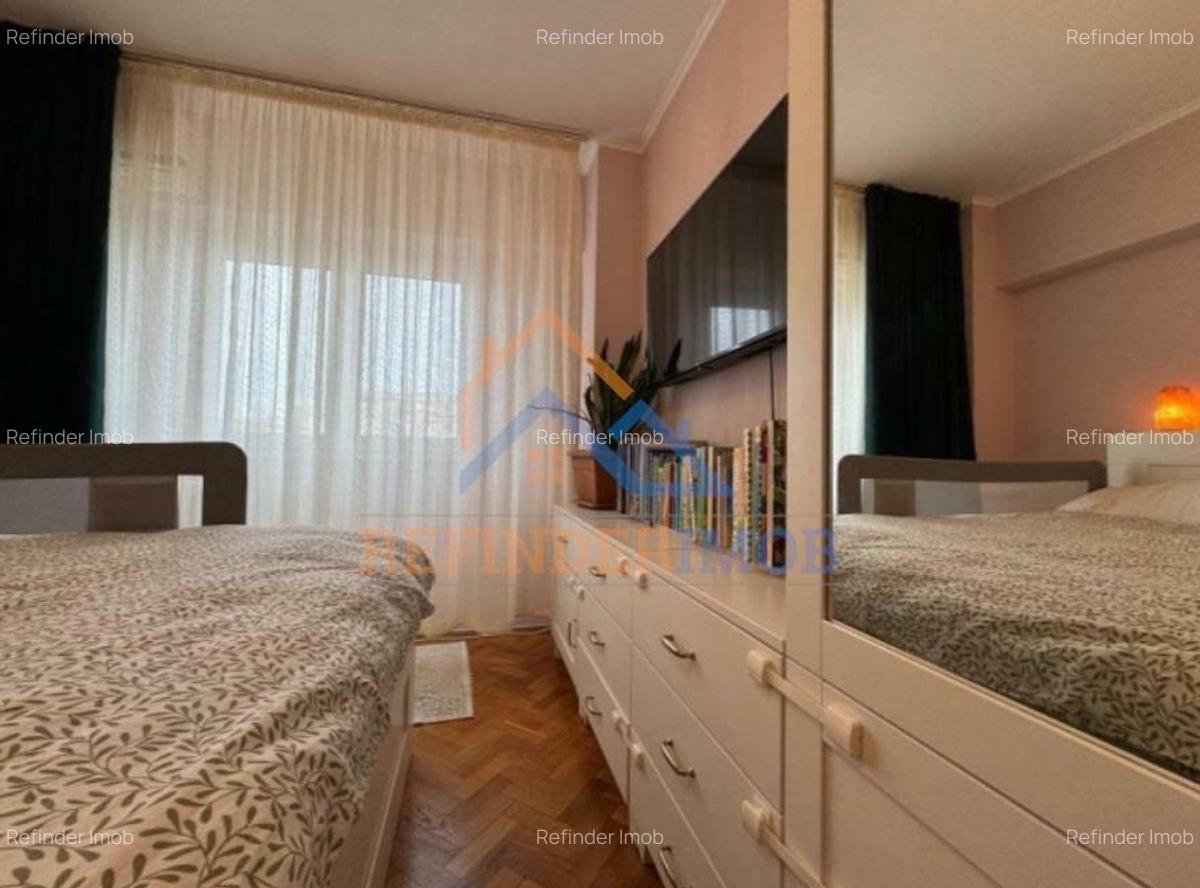 Vanzare Penthouse cu 5 camere, zona centrala - 8