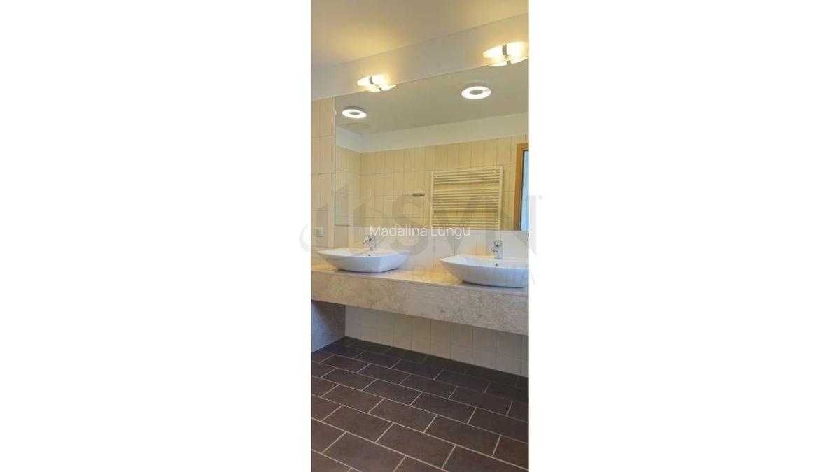 Apartament cu 4 camere decomandat în Băneasa - 13