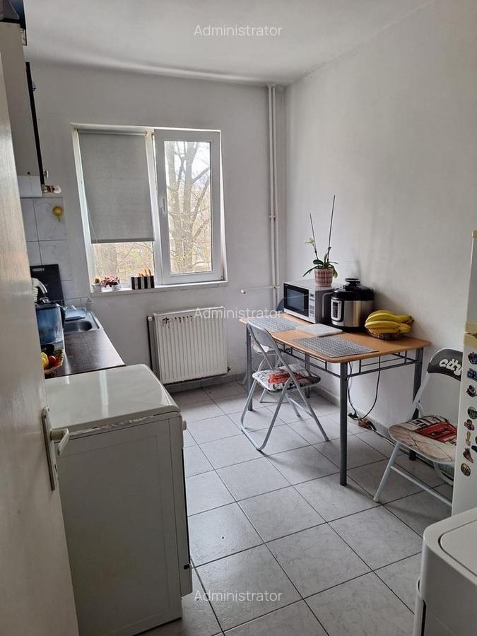 Apartament 3 camere Gemenii etajul 2,85000 Euro - 1 Apartament 3 camere Gemenii etajul 2,85000 Euro - 1