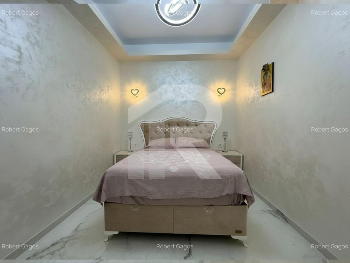 Pe Malul Snagovului, Unde Luxul Devine Cotidian - 31