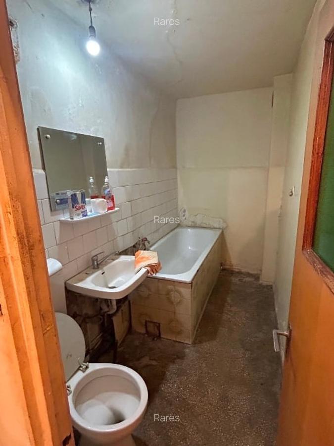 Apartament cu 2 camere decomandat în Colentina - 9