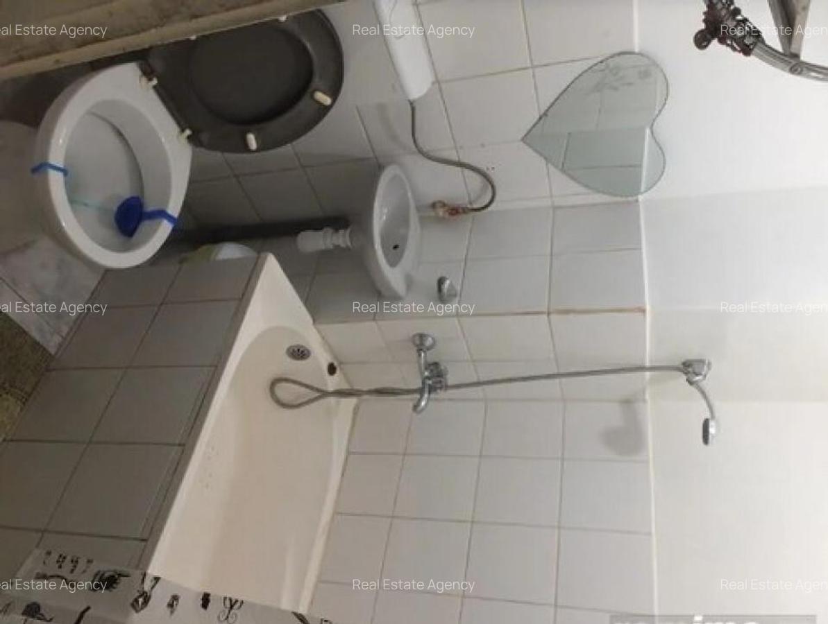1 camera in zona Medicinei - 3