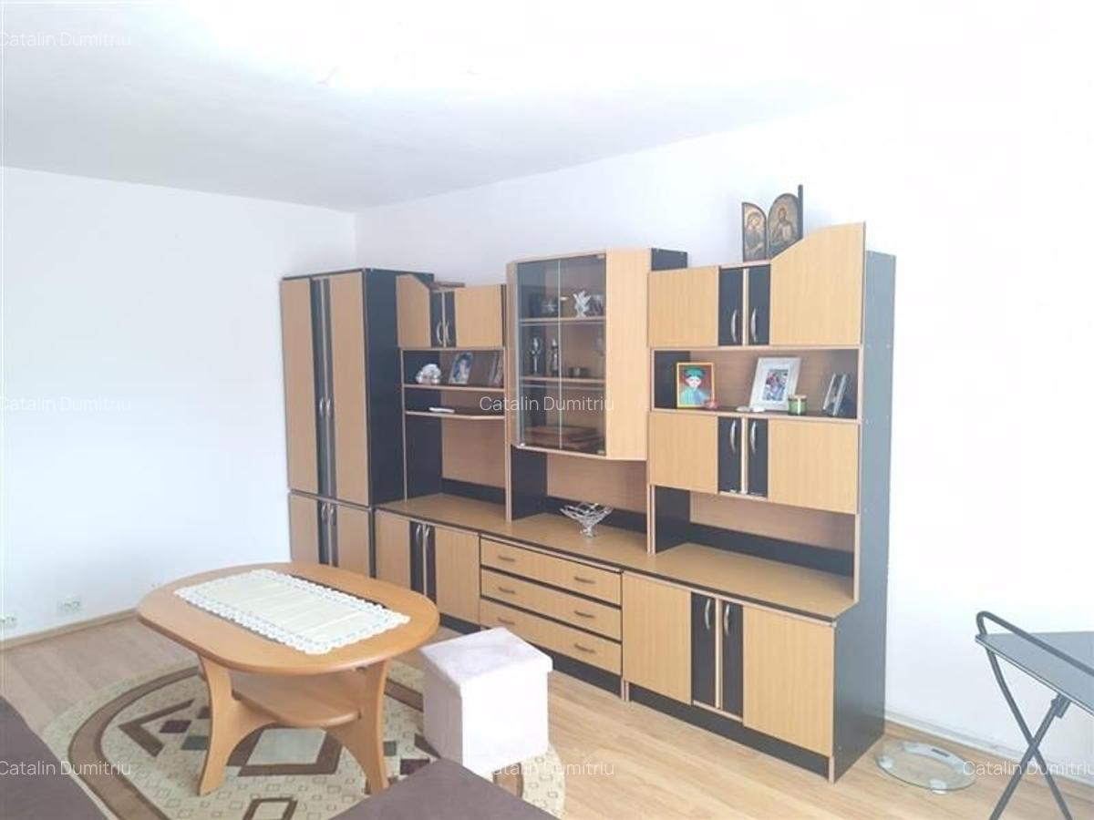 Apartament cu 2 camere decomandat în Central - 11