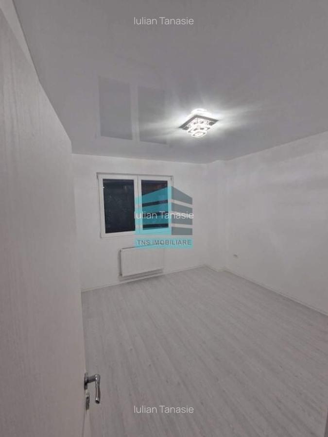 2 Camere cu Gradina 54 Mp, Titan -Pallady - 2