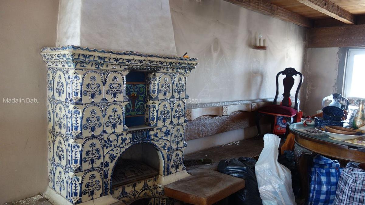 Calea  Victoriei-Piata Sfintii Voievozi: 171mp+55 mp terasa - 21