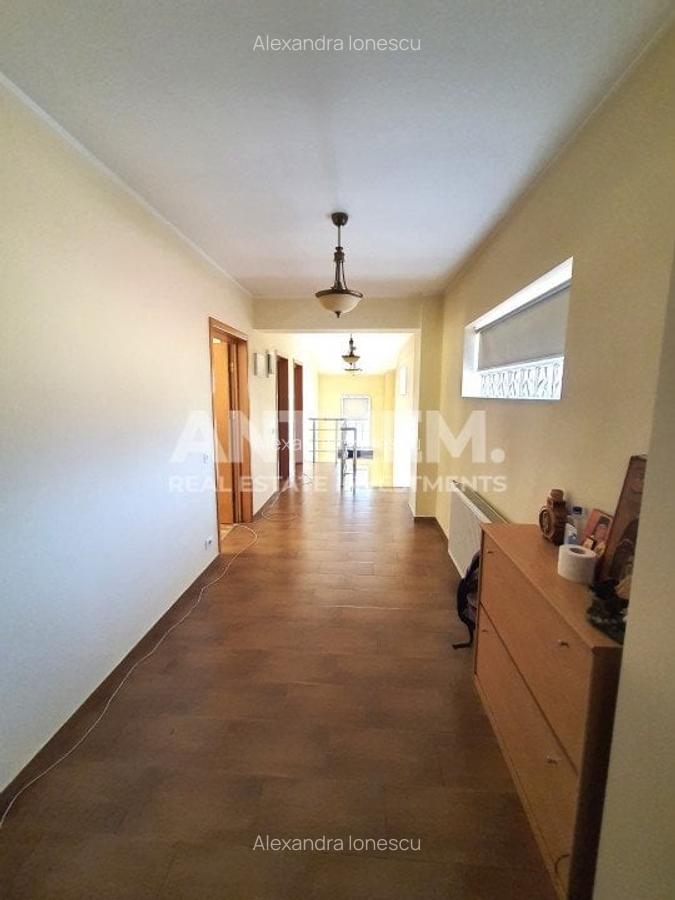Casa spatiu comercial de inchiriat etajul 1+M zona Vitan - 12