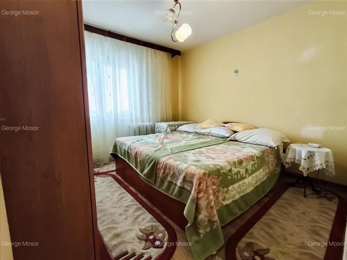 Apartament decomandat,zona de interes, potential ridicat,Calea Bucuresti,Astra,B - 9
