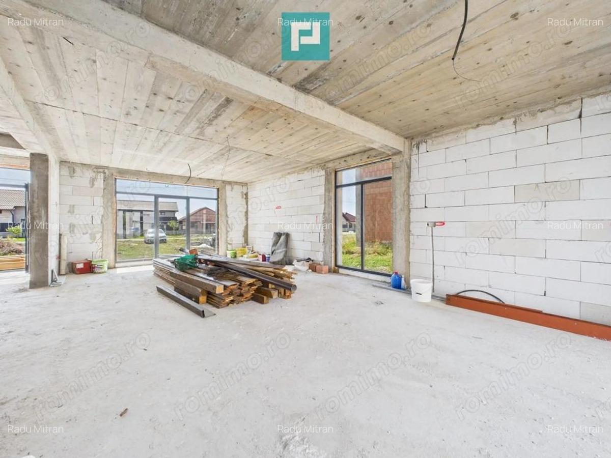 Casa cu etaj la gri in Zimandul Nou - 14