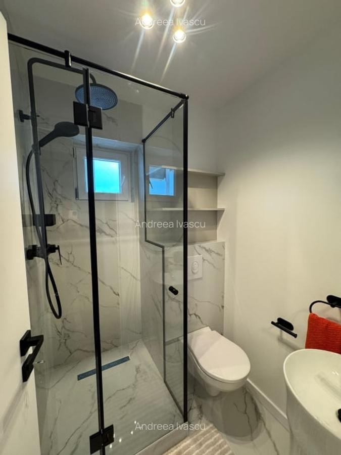 Apartament 3 camere | Renovat | Stefan cel Mare | Metrou 1' - 9