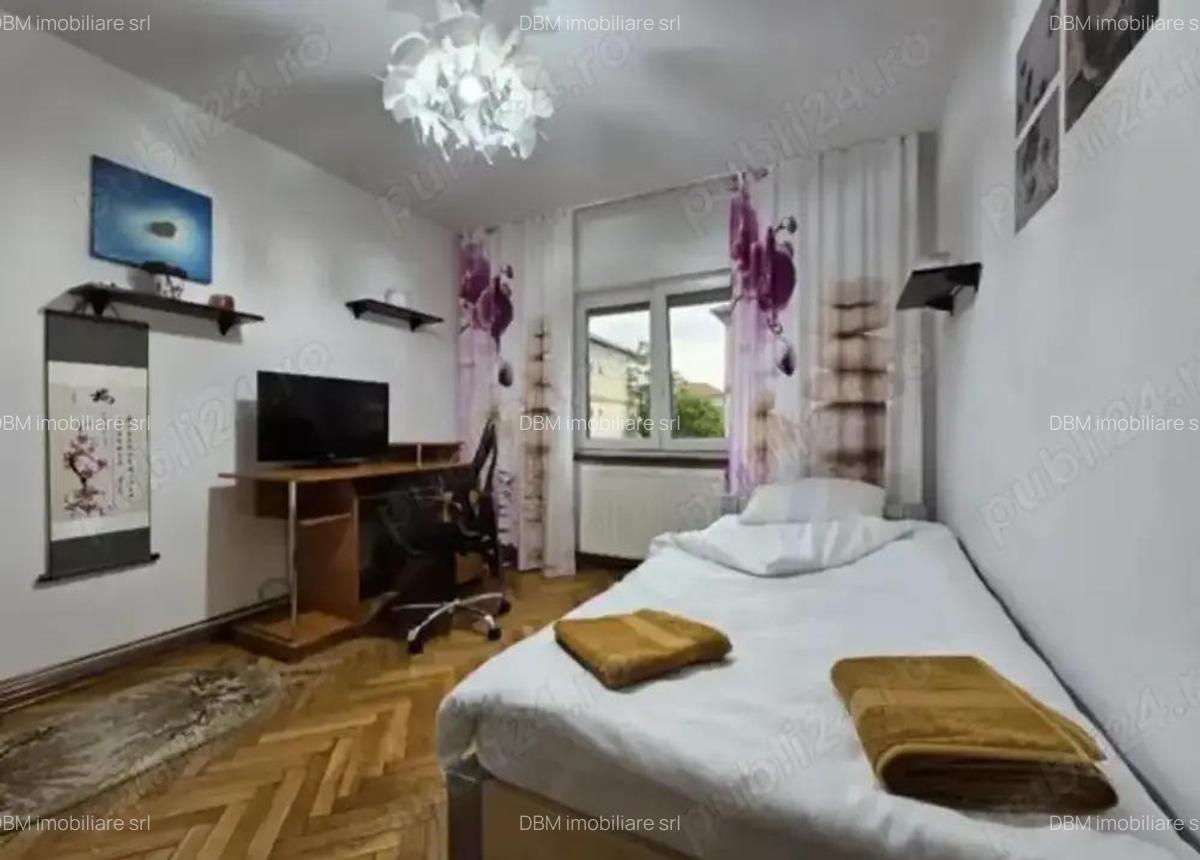 De inchiriat apartament 4 camere zona Olimpia - complex Studen?esc - 1