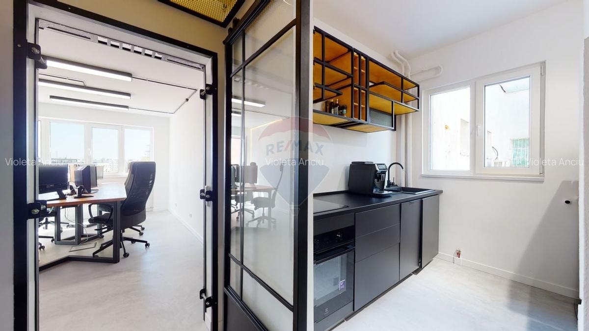 Apartament cu 3 camere semidecomandat, mobilat în Iancului - 1