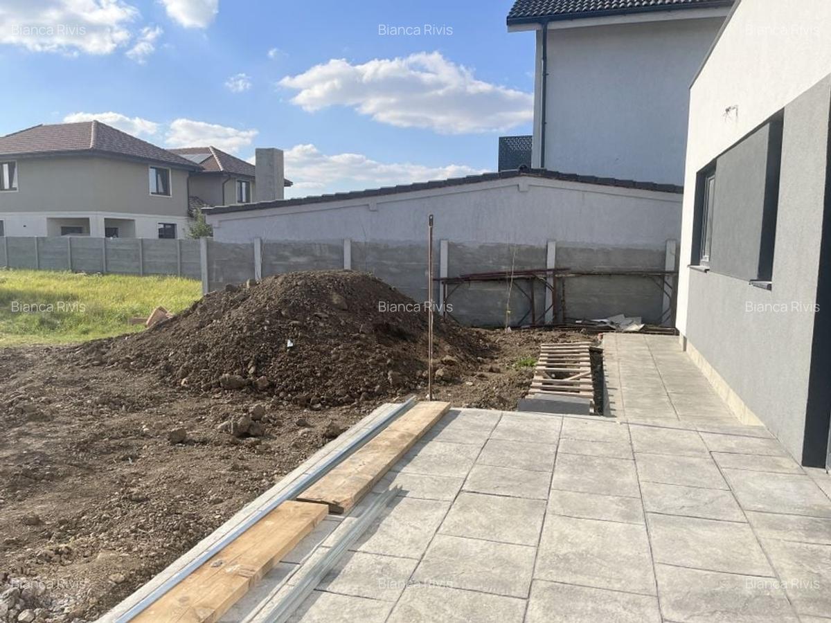 Duplex pe parter- Dumbravita - 25