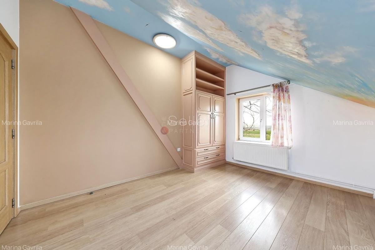 Casă cu 5 camere în Tohanu Nou - 21