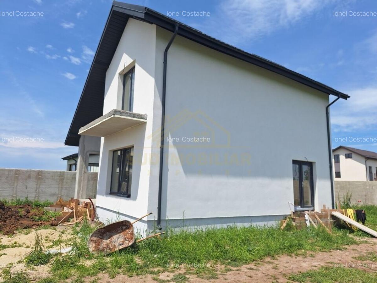 Vila Individuala Finalizata, curte libera 475mp, Popesti Leordeni, DN4, A0 - 3