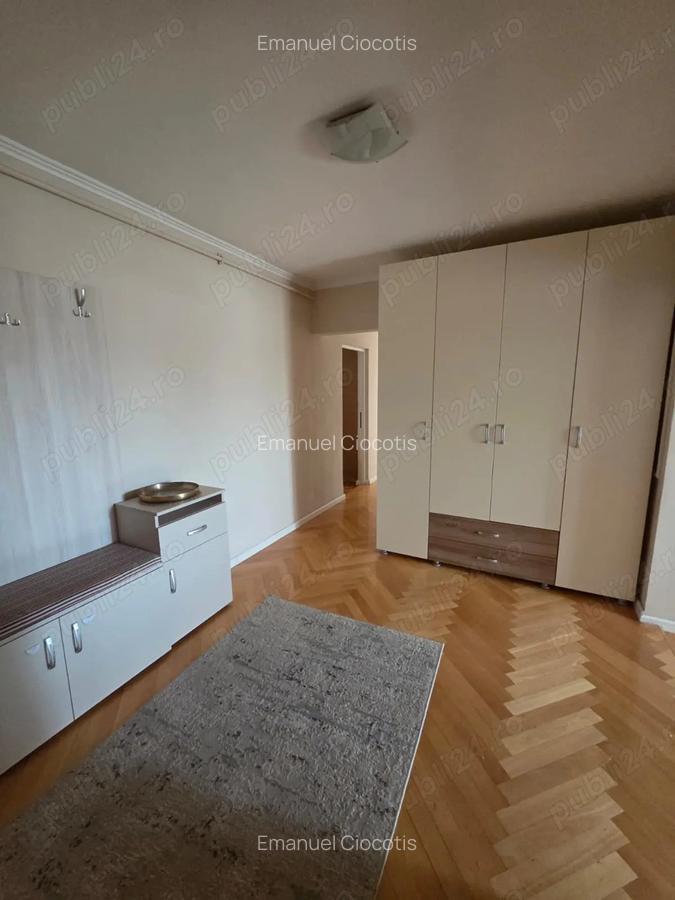 Apartament de vanzare - 4 Apartament de vanzare - 4