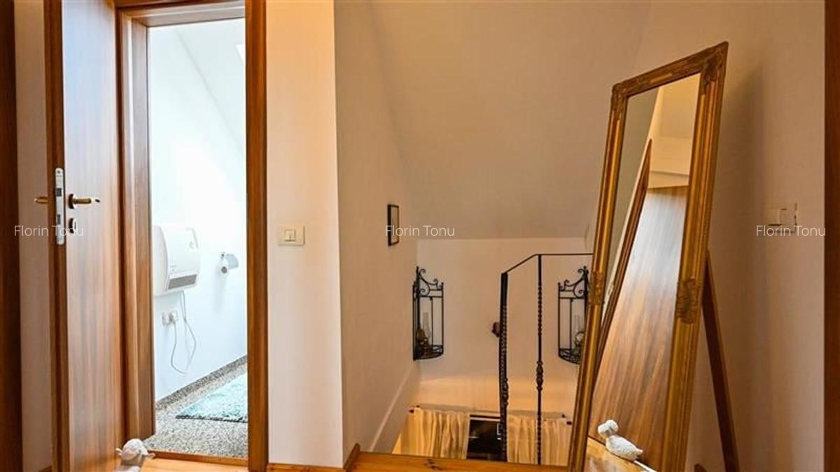 Sanctuar montan,fin amenajat si echipat,decor autentic romanesc,Bran, Fundata,Br - 25 Sanctuar montan,fin amenajat si echipat,decor autentic romanesc,Bran, Fundata,Br - 25