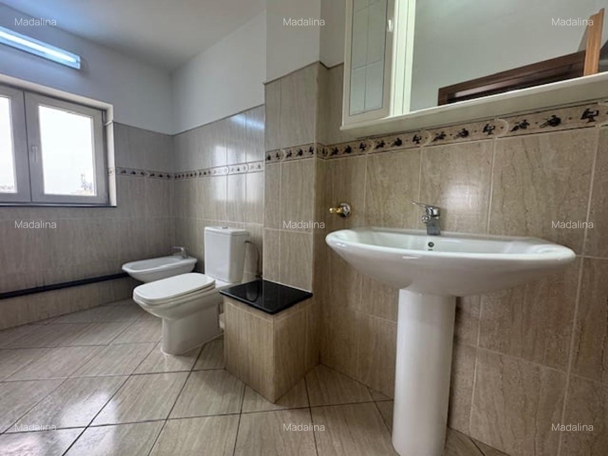 Apartament cu 4 camere decomandat, mobilat în Decebal - 22