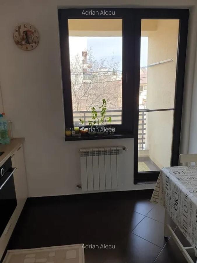Apartament 2 camere, decomandat, 66 mp, centrala, ac, metrou, 1 mai - 4
