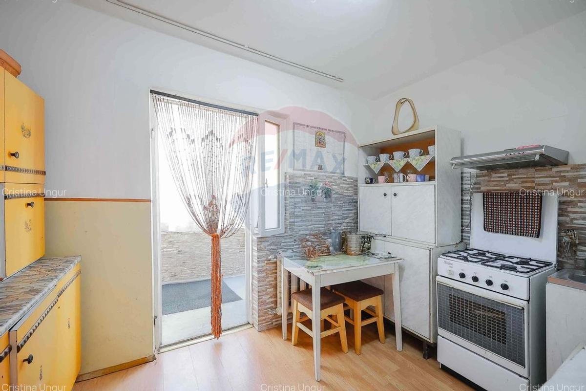 Apartament cu 3 camere decomandat în Rogerius - 7