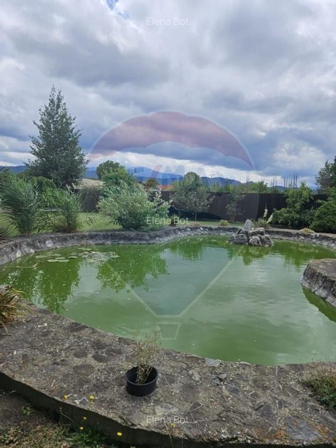 Vila deosebita cu gradina superba si panorama - Ghimbav, ultracentral - 32