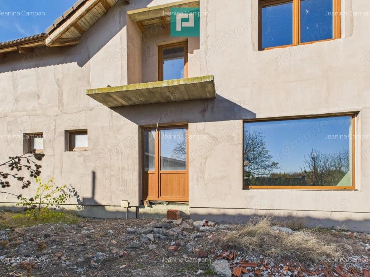 Proprietate impresionanta in Nadab - 34