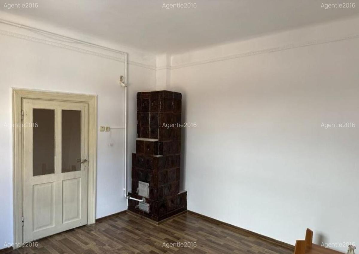 Rahova casa 6 camere - 6