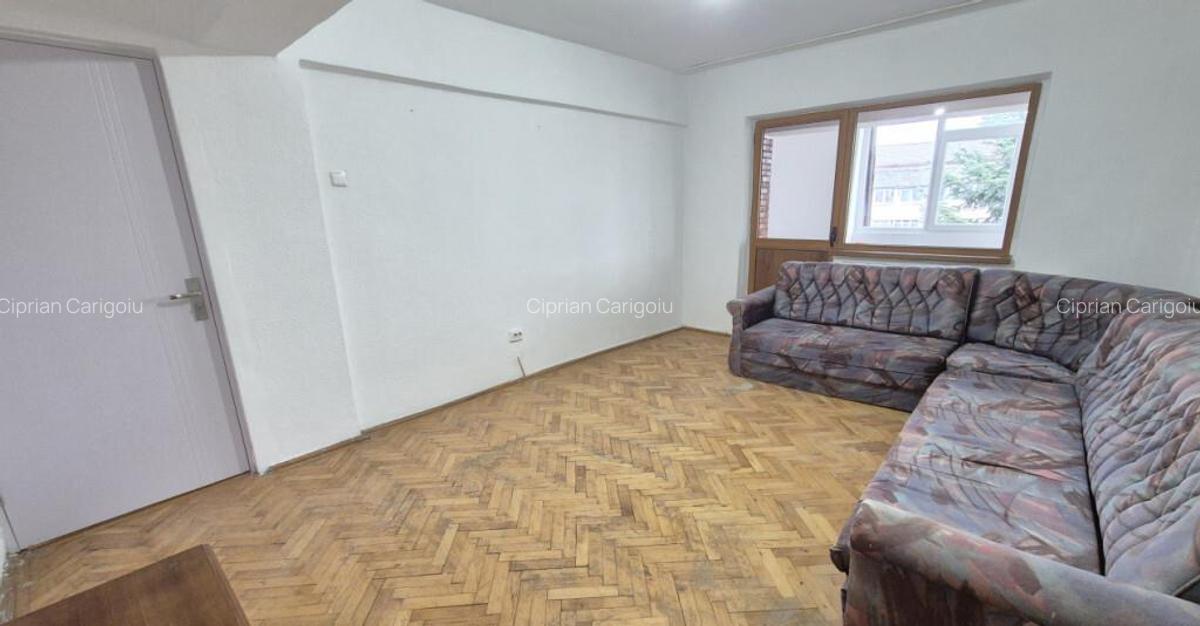 Apartament 3 camere - zona Casei de Cultura - 10