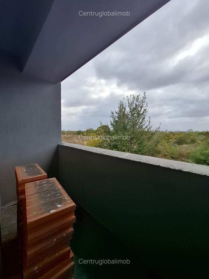 Casa 4 camere - 8 Casa 4 camere - 8