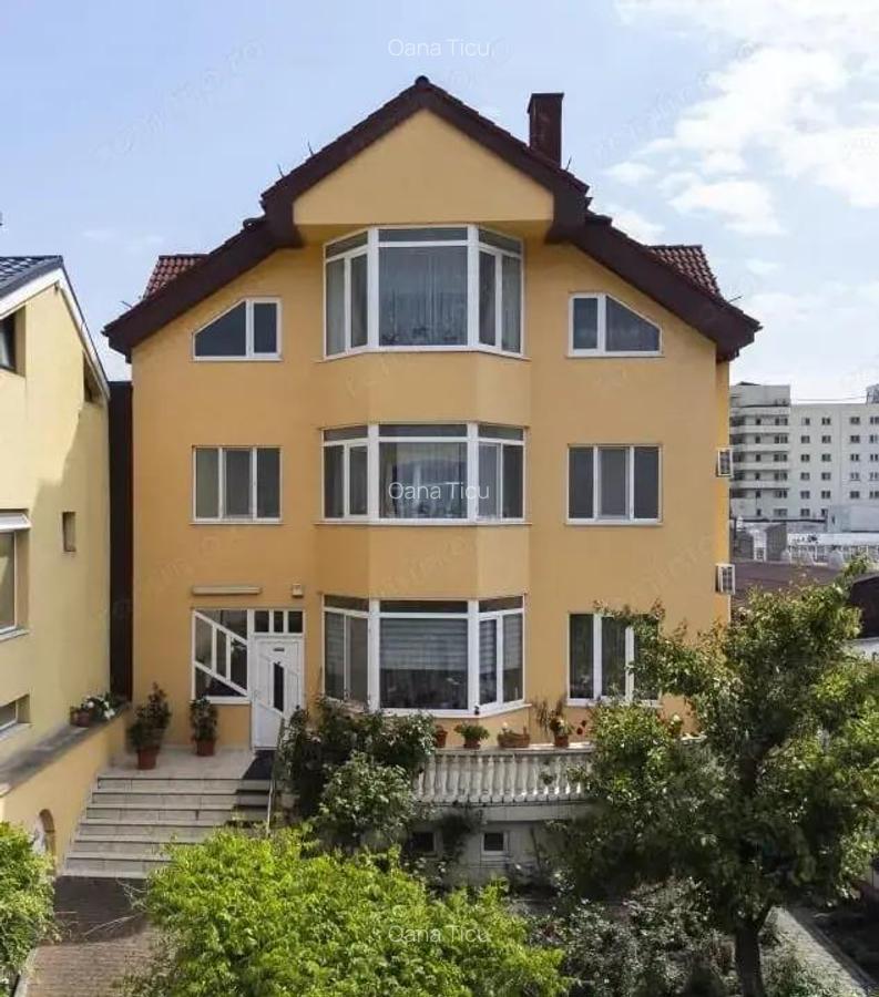Casa versatila D+P+1+M pentru clinica, birouri sau afterschoolzona centrala - 2