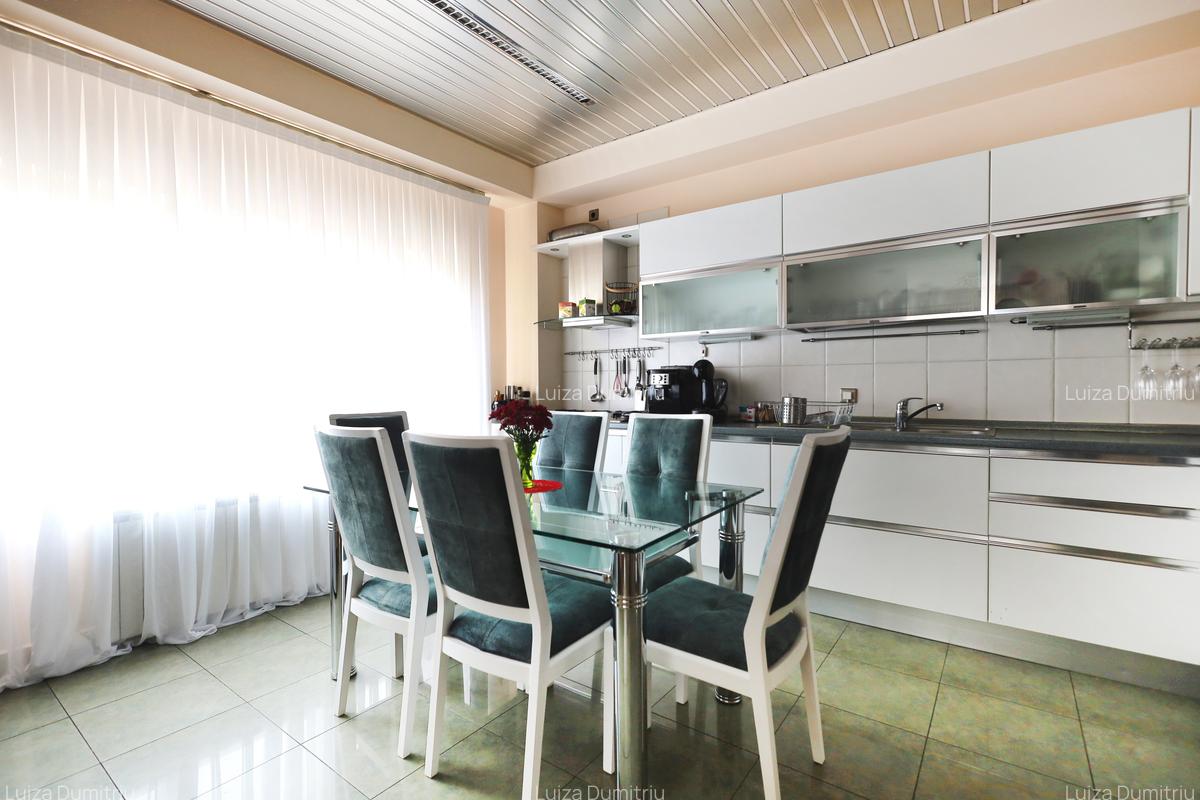 Parcul Carol, vilă impresionantă 700 mp și teren de 720 mp, Metrou 8 minute - 3