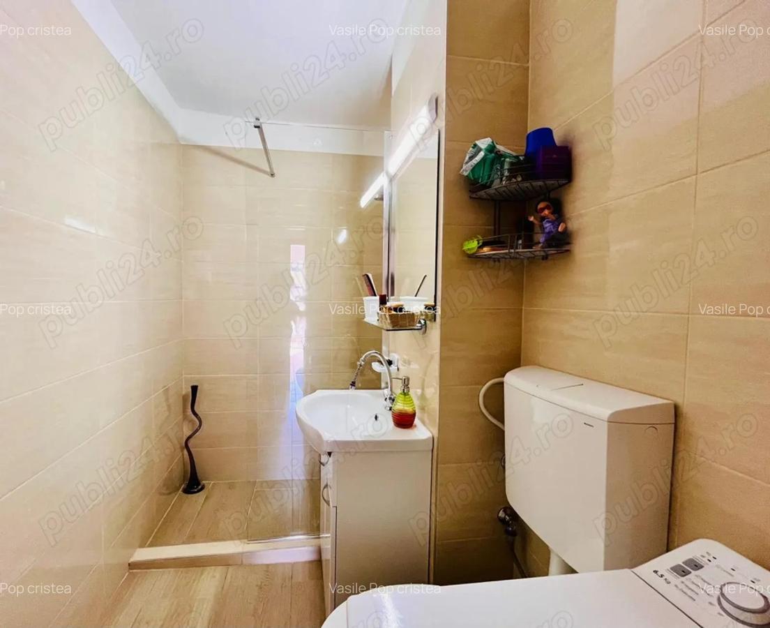 Vand apartament 3 camera in Mana?tur - 9