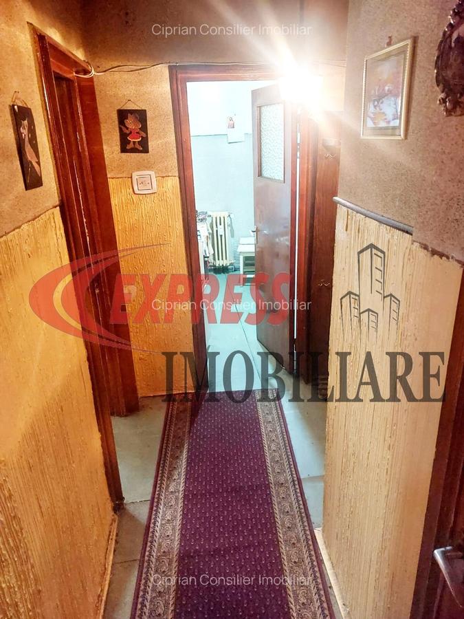 Apartament cu 2 camere decomandat în Titan - 4