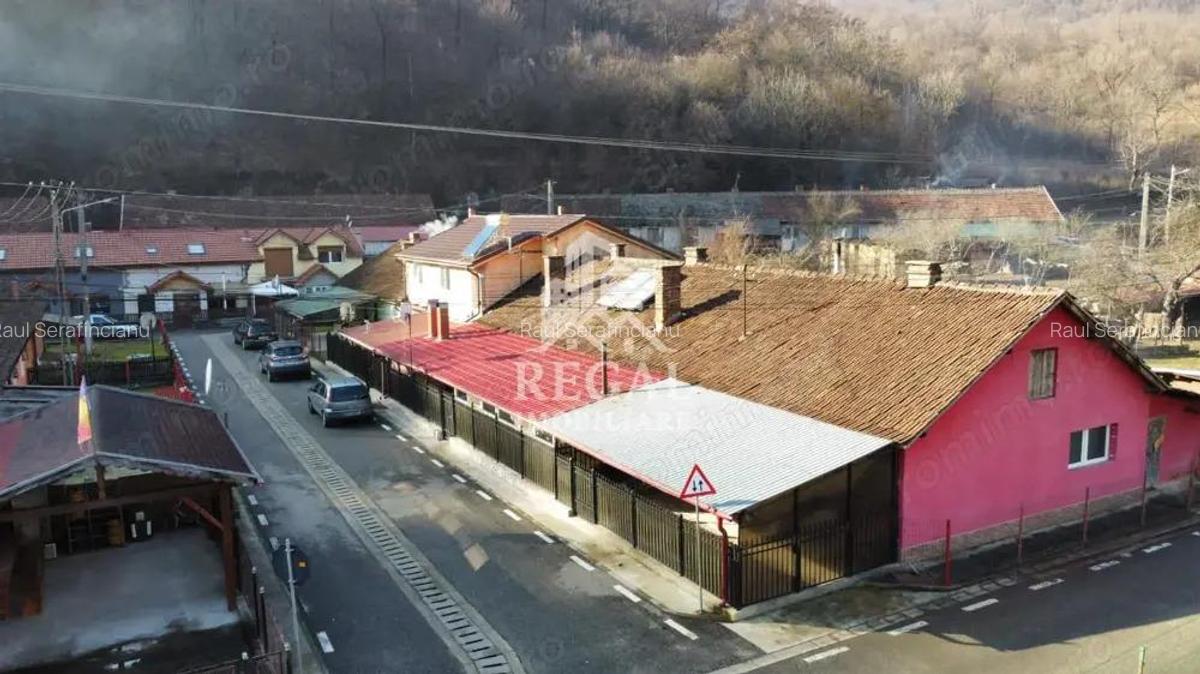 Casa de vanzare cu 5 camere in Frontul 2-Teliucul Inferior - 16