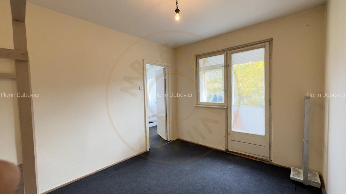 Oportunitate! Apartament 3 camere, Str. Ignisului Nr.24, Etaj III - Carei - 7