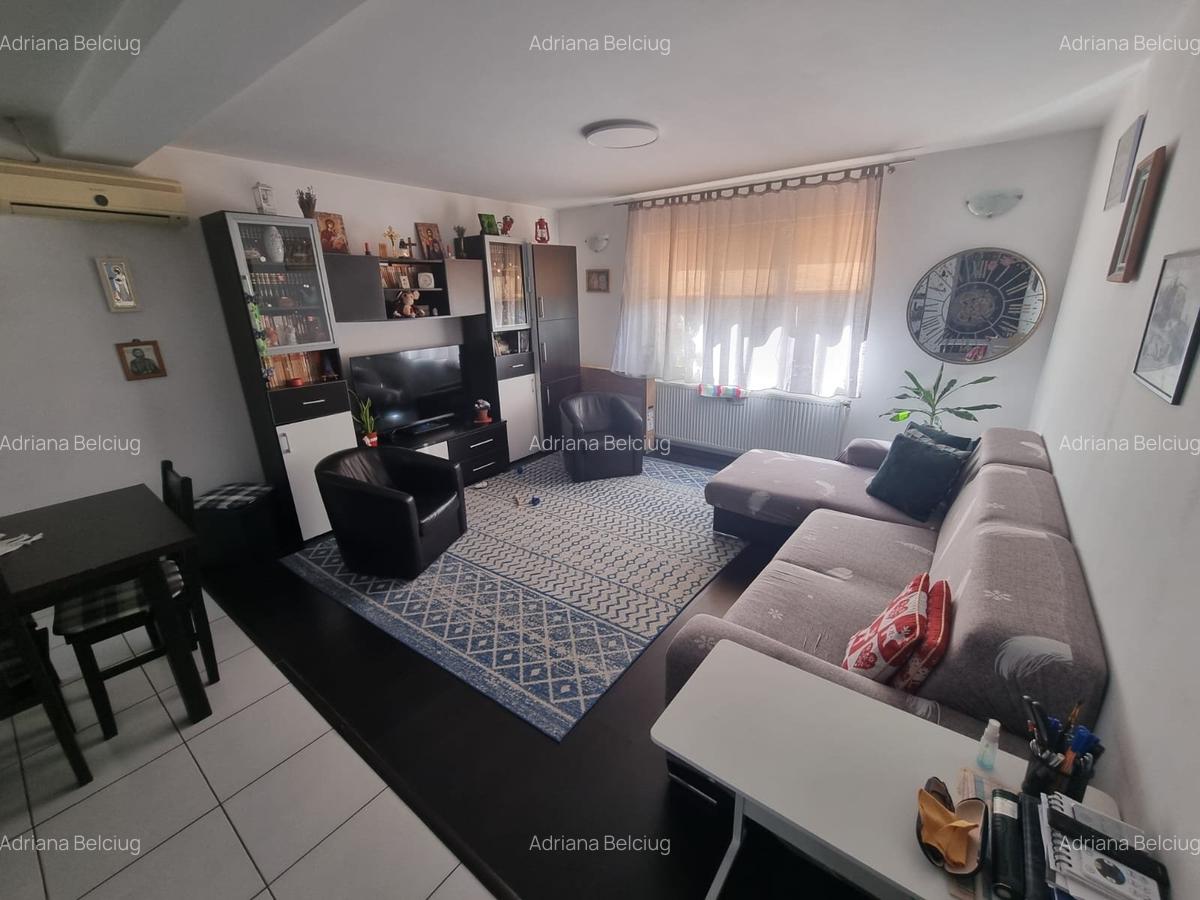 Casă cu 6 camere în Tătărași - 5
