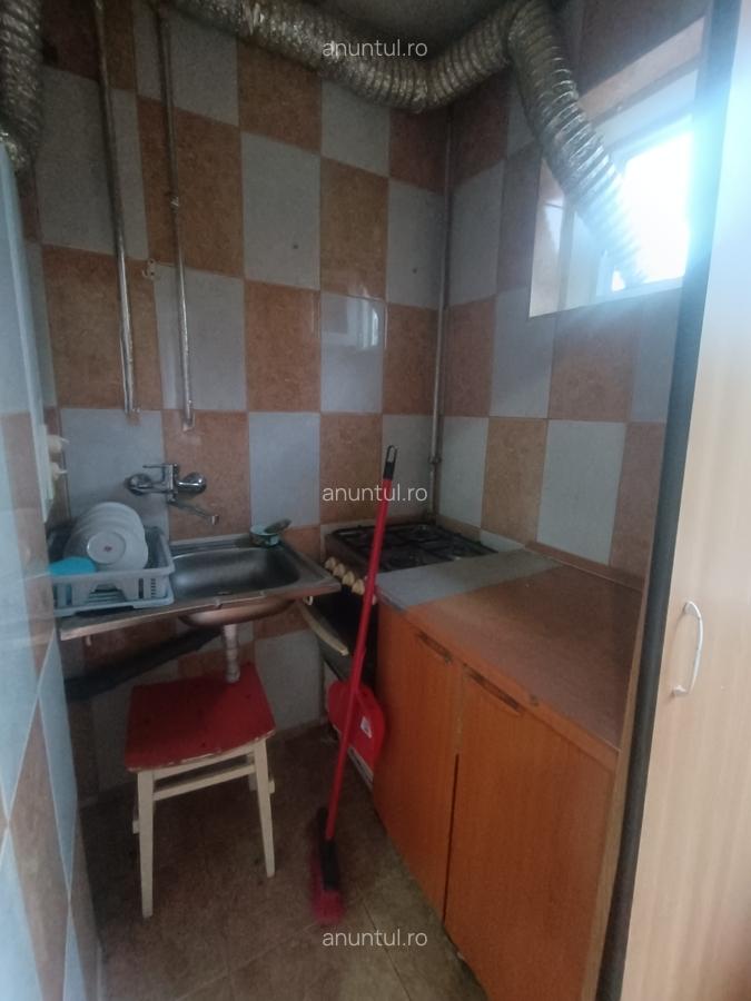 Berceni, Piata Resita - 6