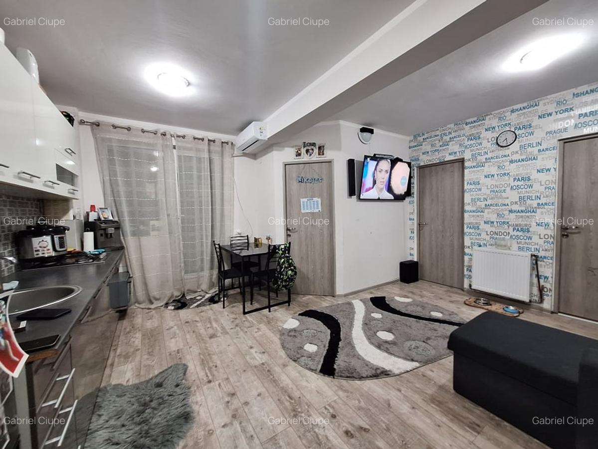 Apartament cu 3 camere, 43 mp, balcon, zona LIDL - 2