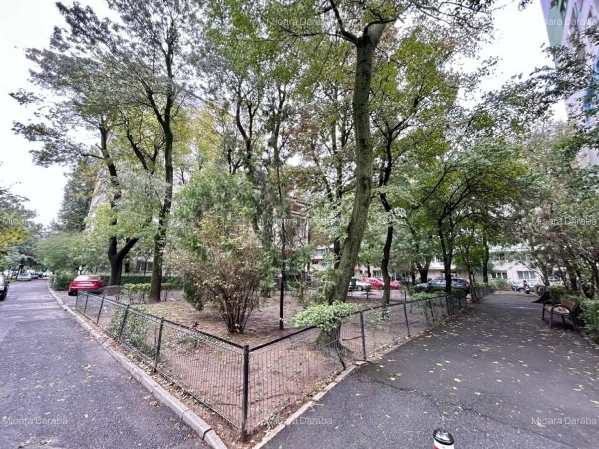 Apartament 3 camere, Domenii, acces metrou 1 Mai - 23