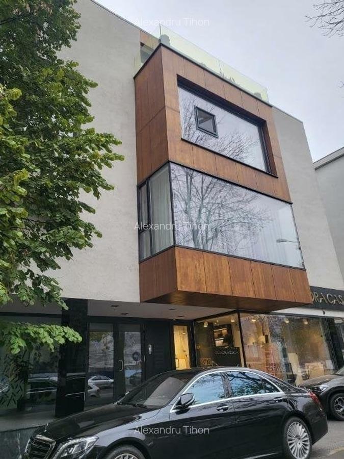 4 Camere | Bloc Boutique cu trei etaje | 3 Balcoane | Parcare | Dressing - 9
