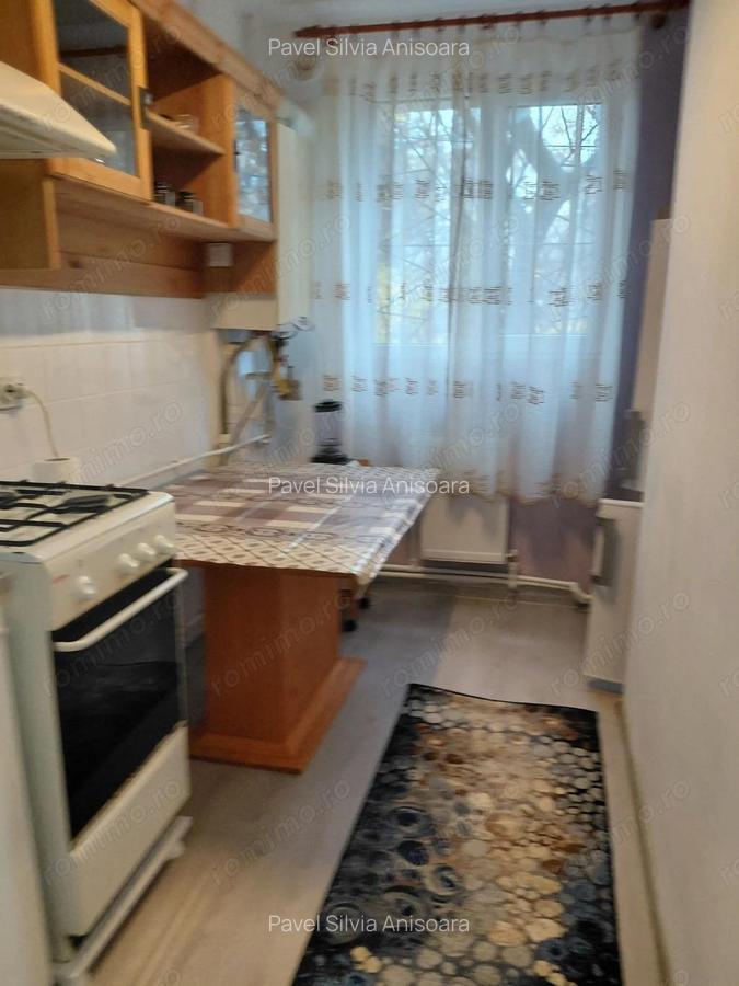 De inch iriat apartament 2 cam dec Zona Baia Comunala, parter - 11