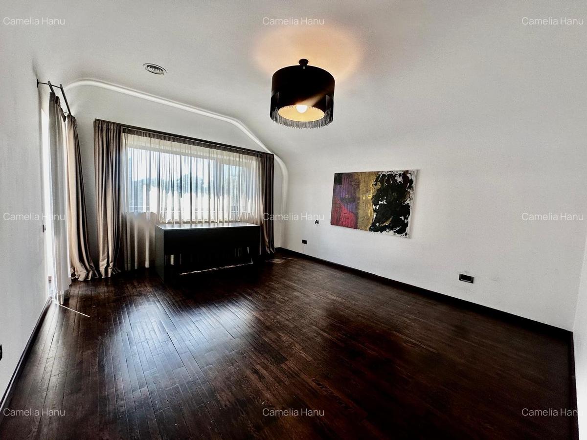 Vila eleganta 360 mp, P+1, teren generos, jacuzzi și garaj – complex exclusivist - 15