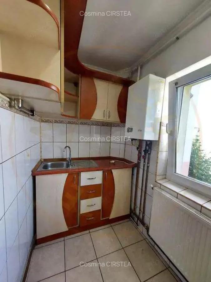Garsoniera de inchiriat -langa Spitalul de Pediatrie - str Dacia - 5