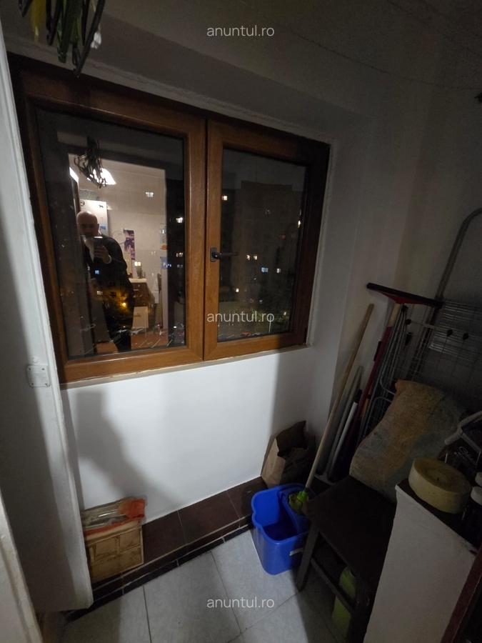 Vacaresti, Piata Timpuri Noi - 18