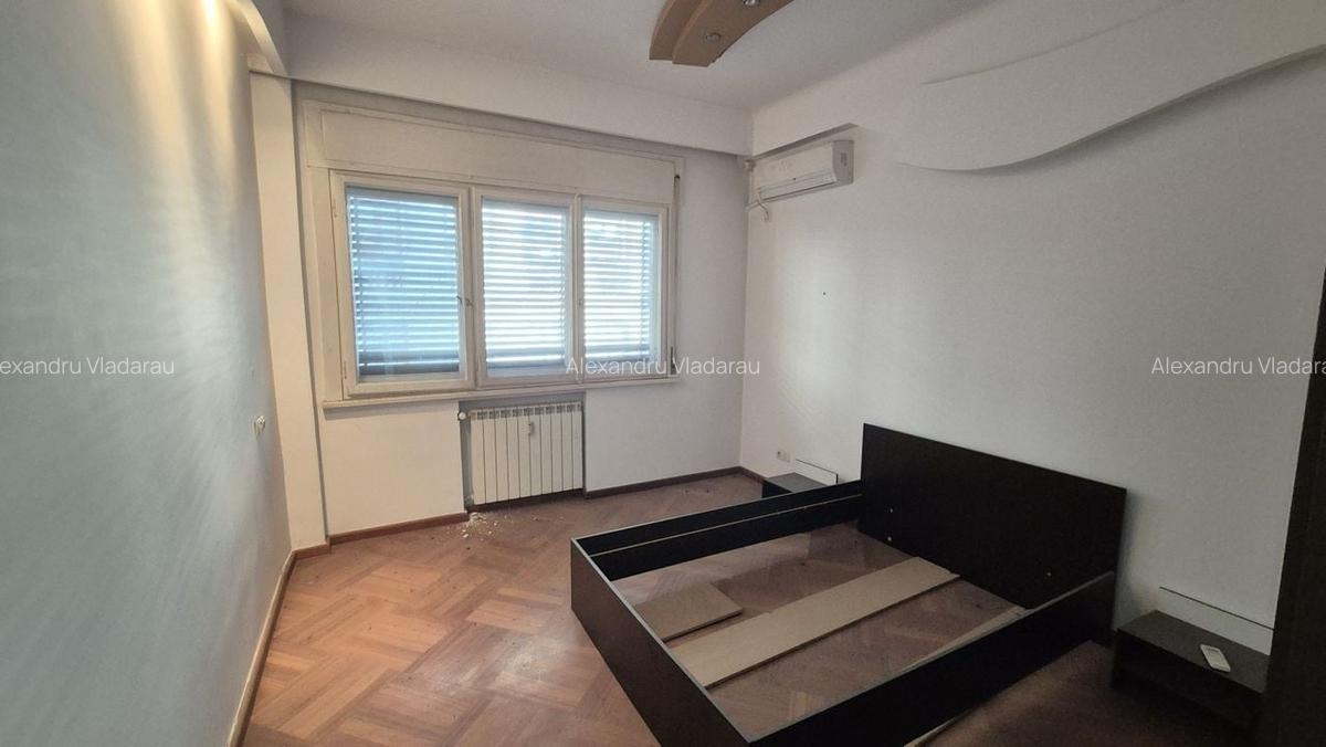 Apartament cu 3 camere 103,78 mp - piata Romana - 5
