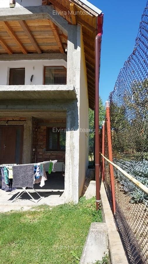 Casa de vinzare cu teren edificabil - 3