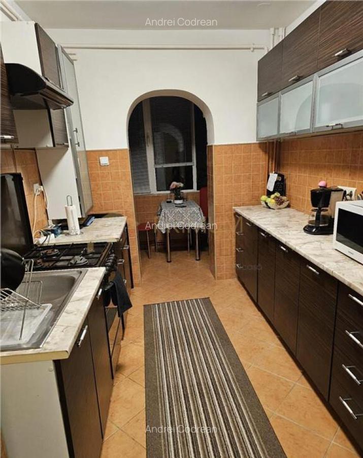 Lipovei - 2 Camere - Decomandat - Etaj 1 - Centrala termica - 5