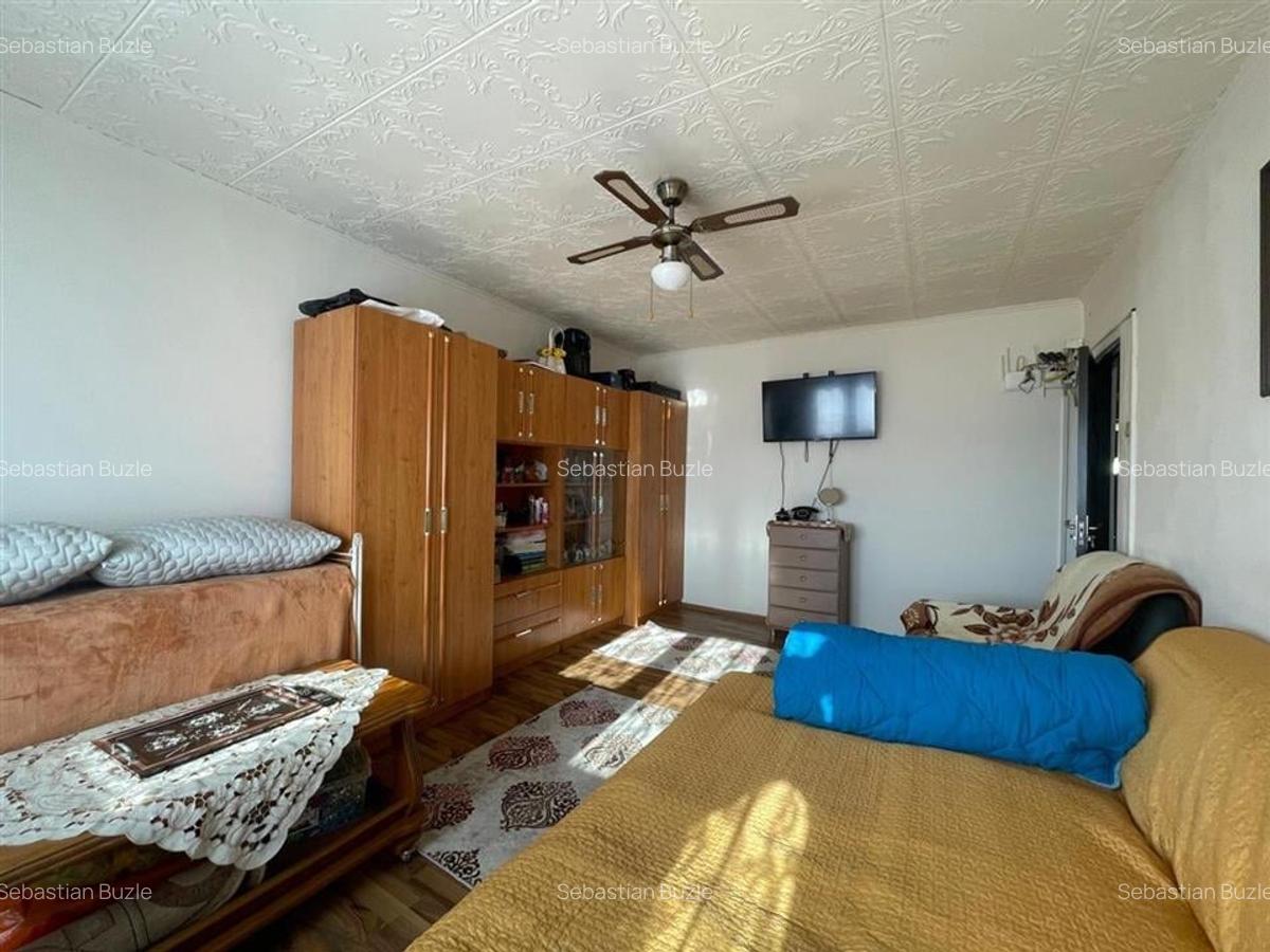 APARTAMENT 3 CAMERE TIP PB CANTEMIR ETAJ 4 - 4